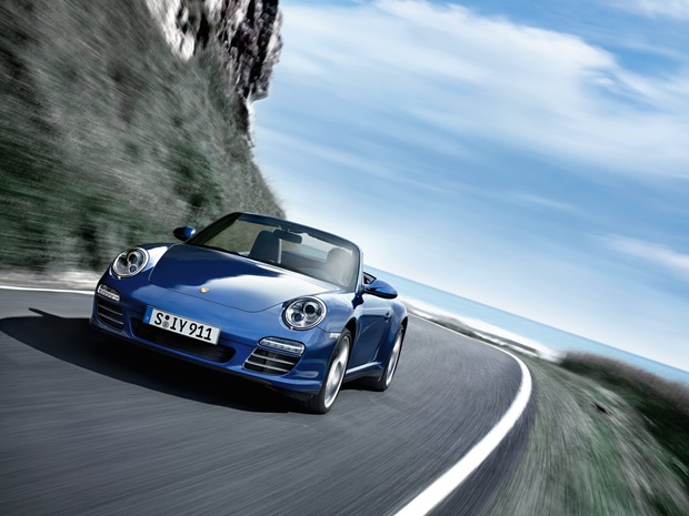 A Porsche 911